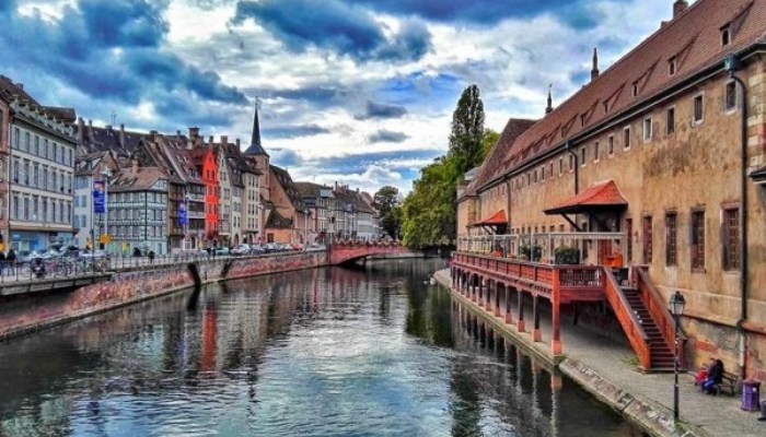 10 Tempat Wisata di Strasbourg Terhits Dikunjungi
